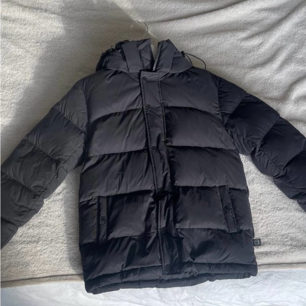 Aritzia jacket size XS